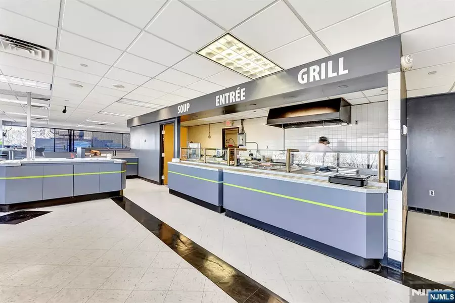 2200 Fletcher AVE #Cafeteria, Fort Lee, NJ 07024