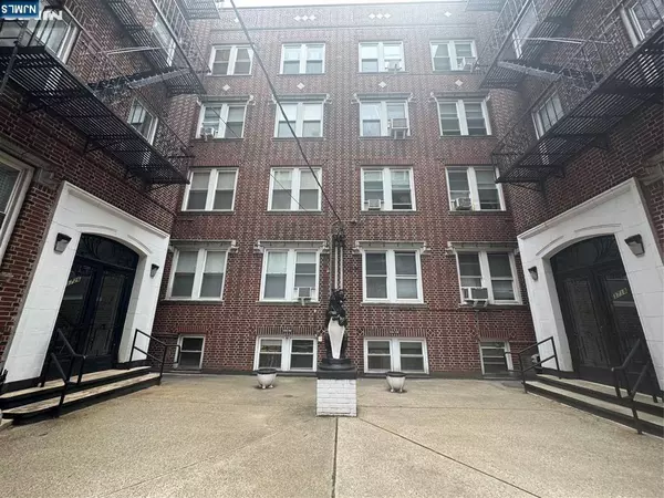 3726 Park AVE #D1, Weehawken, NJ 07086