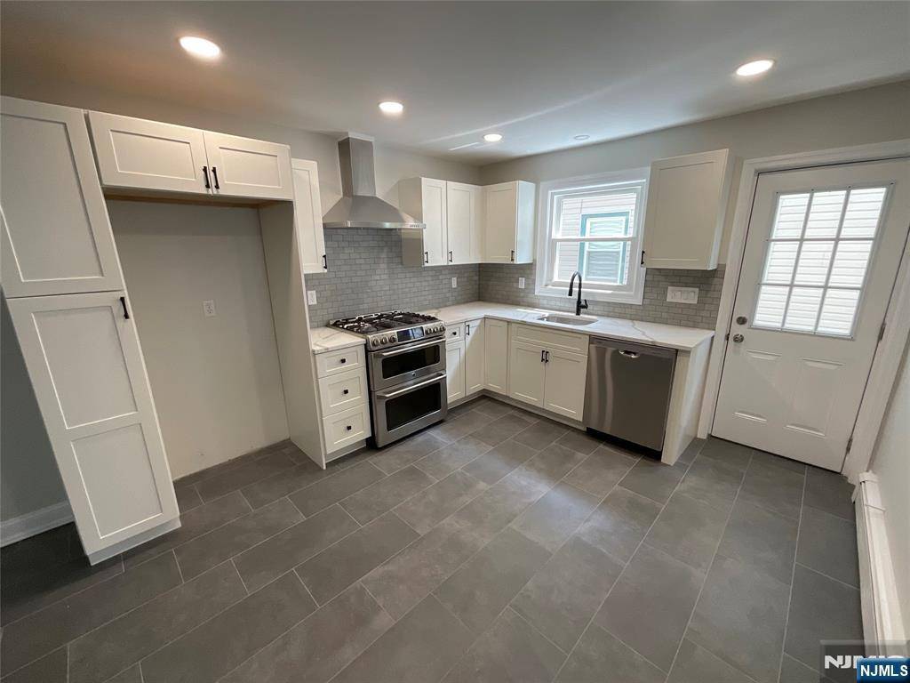 North Arlington, NJ 07031,78 Front ST