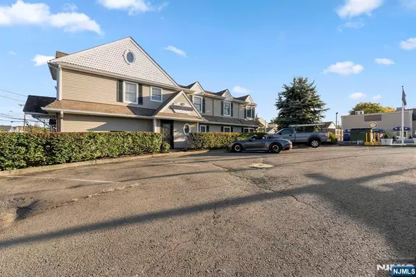 Totowa, NJ 07512,77 Jefferson PL