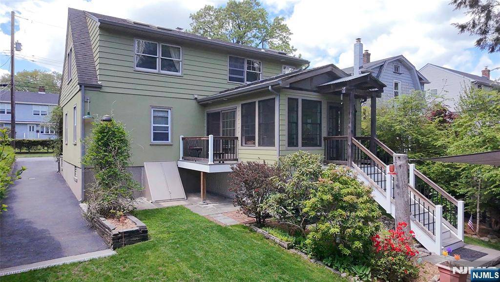 Montvale, NJ 07645,9 Walnut ST