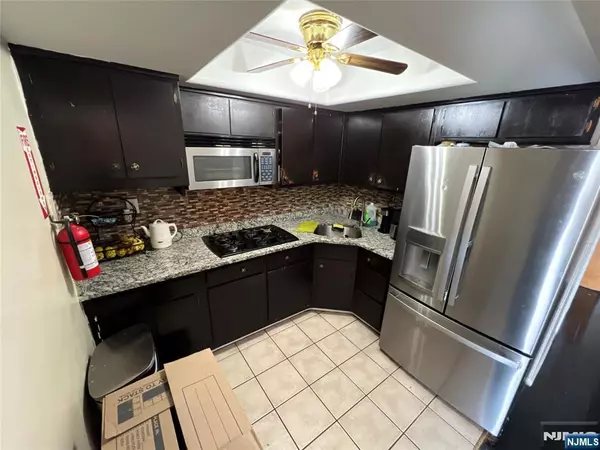 Union City, NJ 07087,810 23rd ST