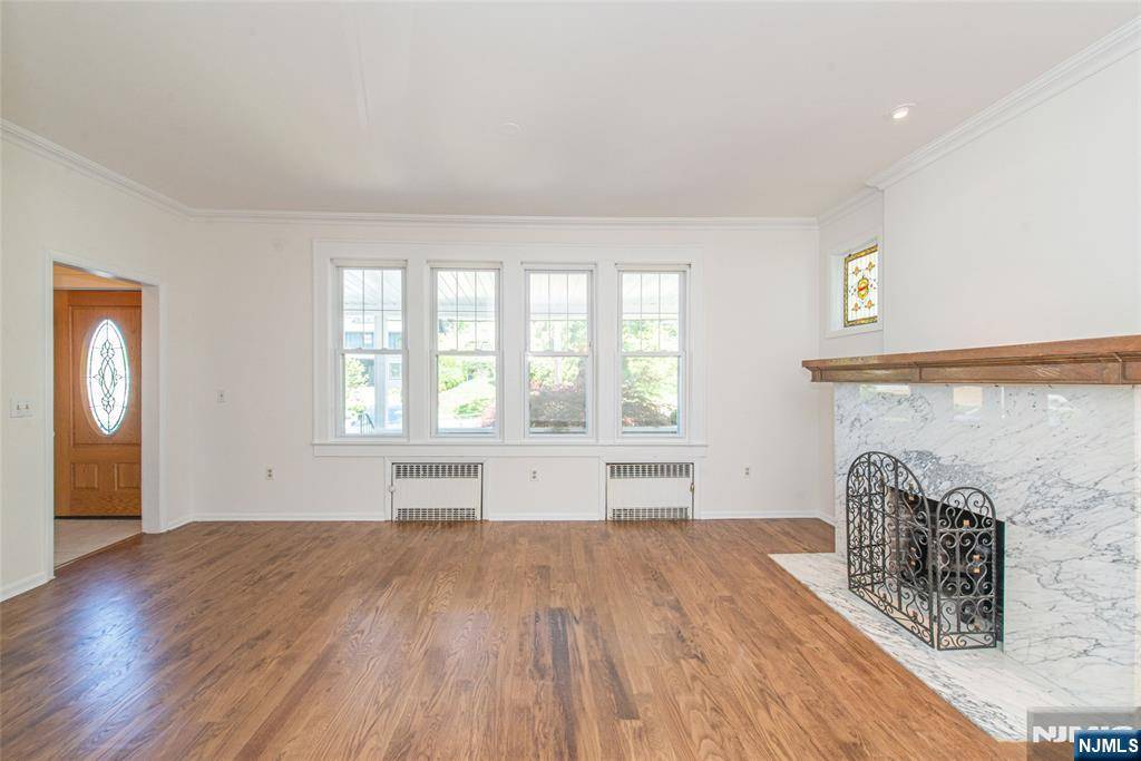 Caldwell, NJ 07006,62 Ravine AVE