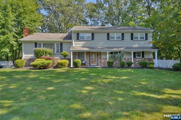 118 Ullman AVE, Wyckoff, NJ 07481