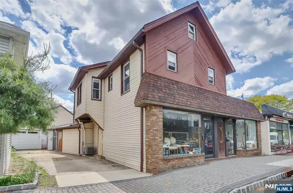 Cresskill, NJ 07626,14 Union AVE