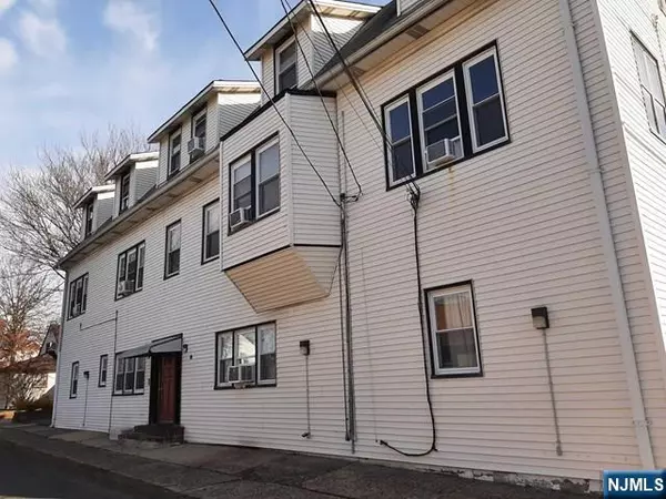 72 Hazelton ST, Ridgefield Park, NJ 07660