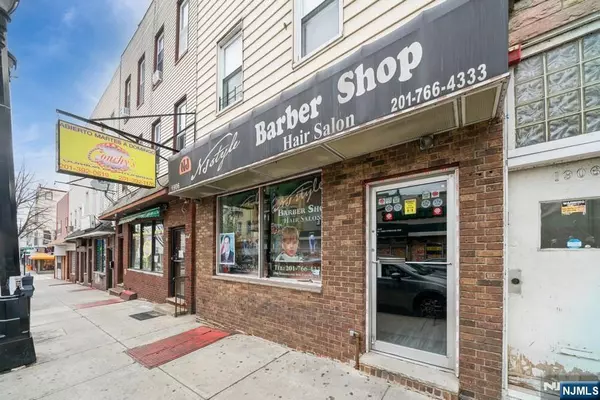 1906 Bergenline AVE, Union City, NJ 07087