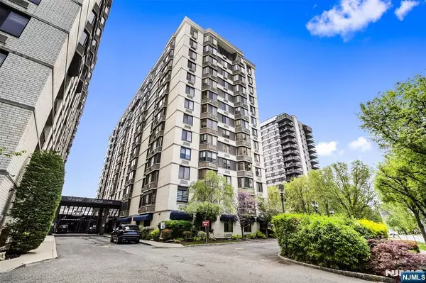 Hackensack, NJ 07601,316 Prospect AVE #4B