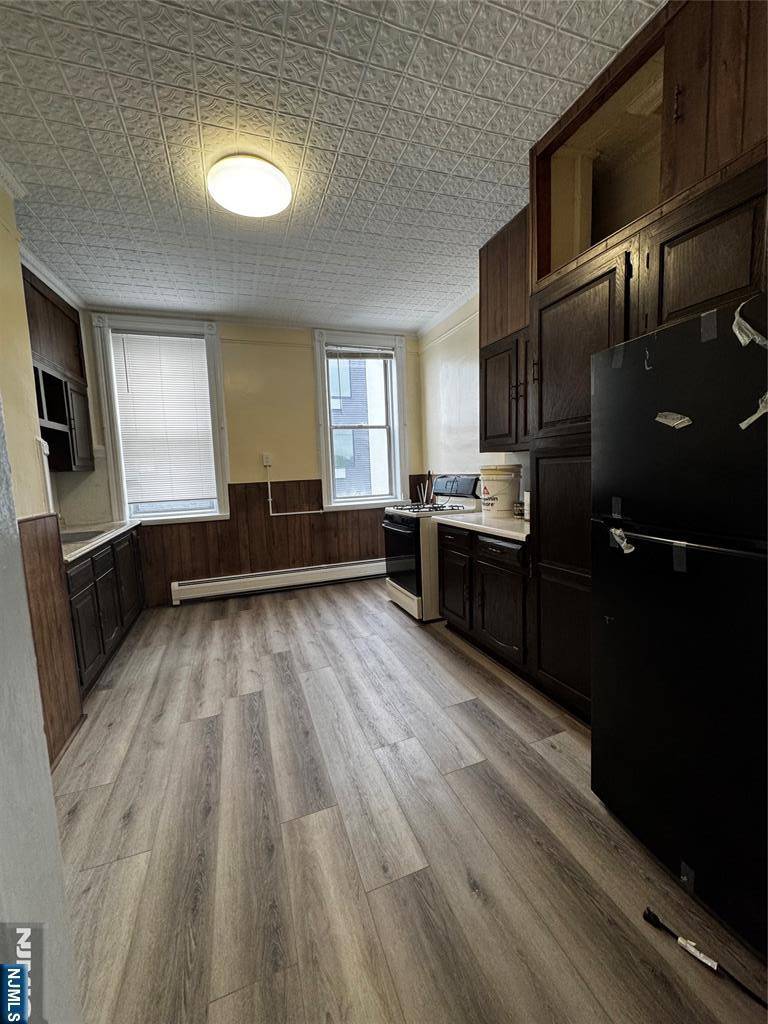 401 70th ST #3R, Guttenberg, NJ 07093