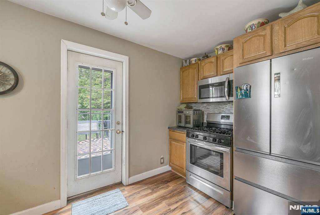 New Milford, NJ 07646,269 Henley AVE