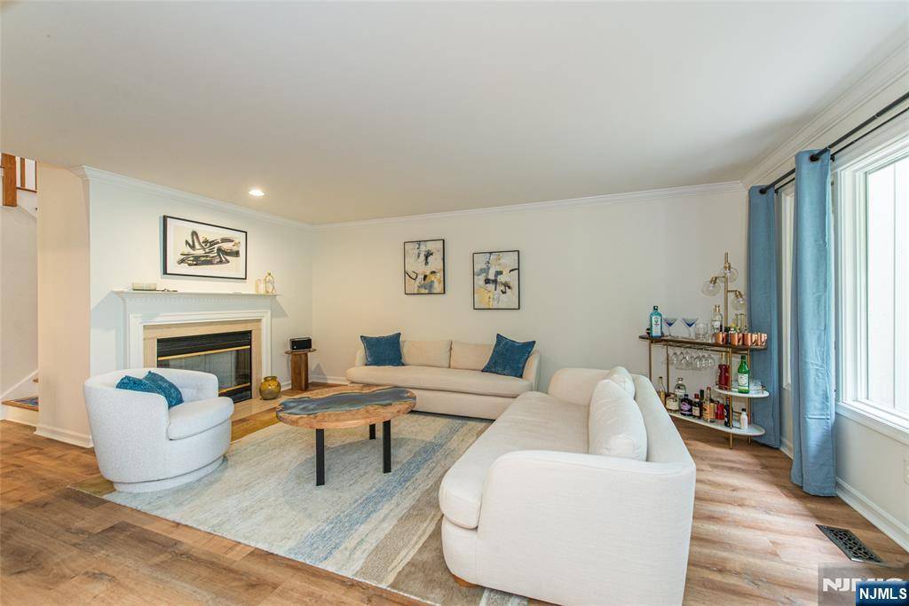 Mahwah, NJ 07430,600 Apache CT