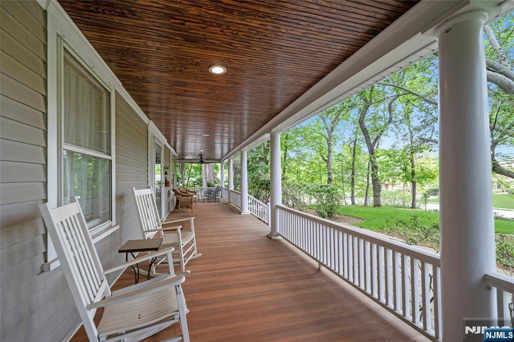 Demarest, NJ 07627,271 County RD