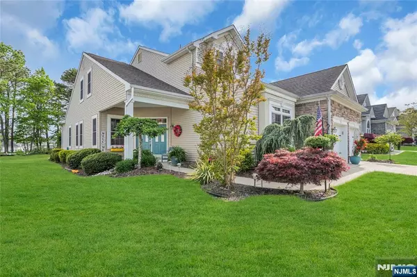 Ocean, NJ 08758,16 Millstone WAY