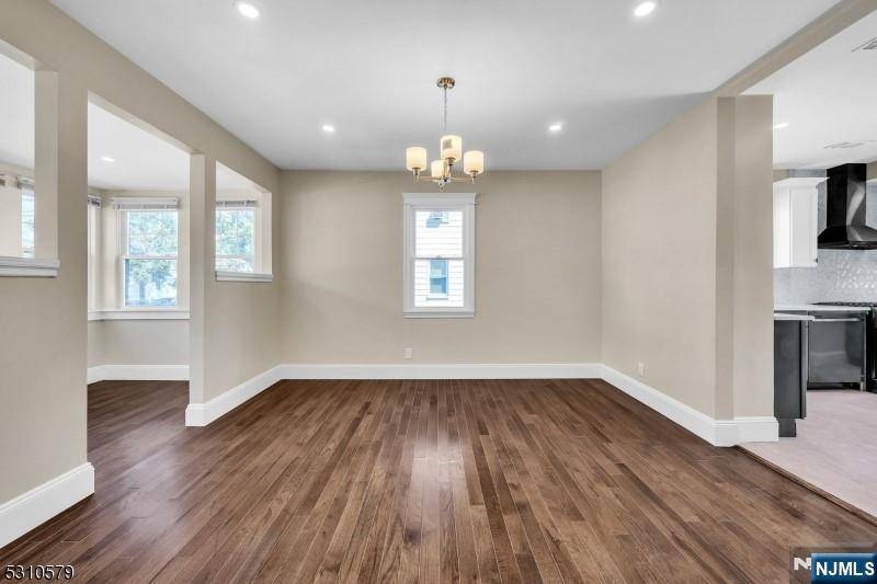 Teaneck, NJ 07666,1293 Beaumont AVE