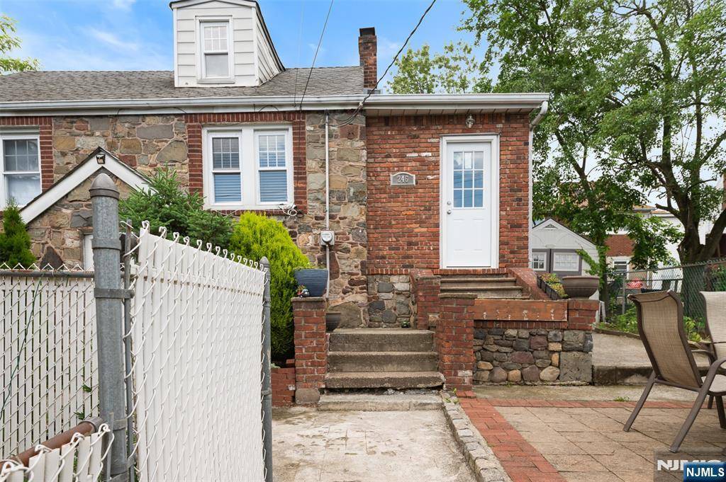 Garfield, NJ 07026,246 Gaston AVE