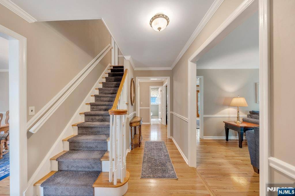 Ramsey, NJ 07446,204 Summit AVE