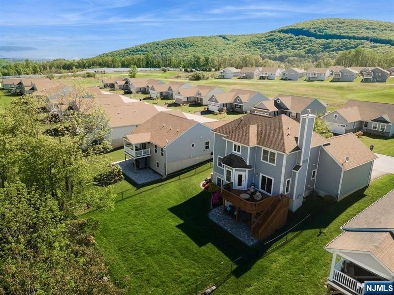 29 Coventry RD, Hardyston, NJ 07419