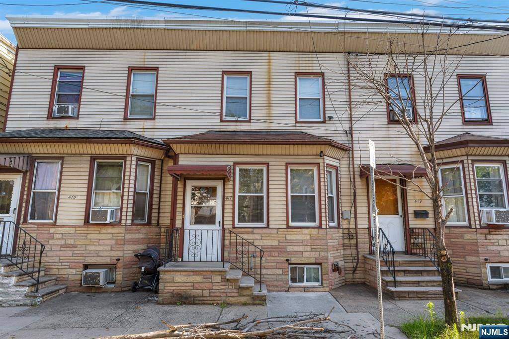 Newark, NJ 07105,417 Lafayette ST