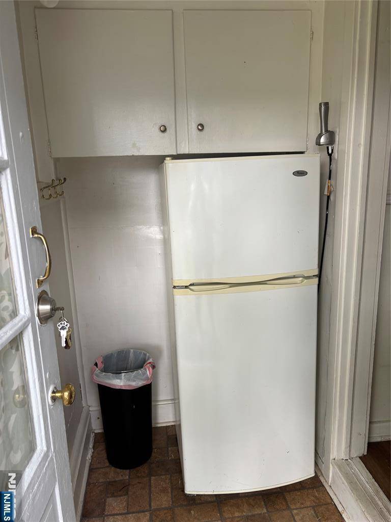 Cresskill, NJ 07626,21 Poplar #2