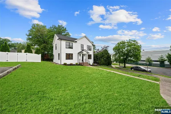 Nutley, NJ 07110,131 Kenzel AVE