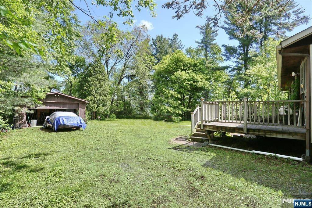 Long Hill, NJ 07933,28 Summit AVE