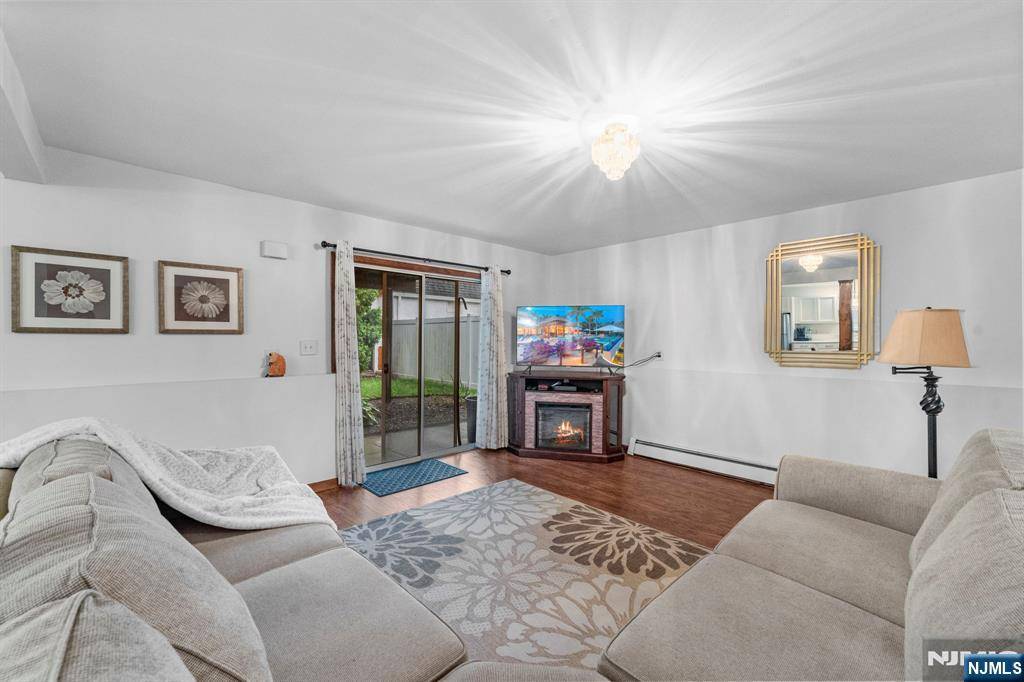 North Arlington, NJ 07031,16 Elm ST