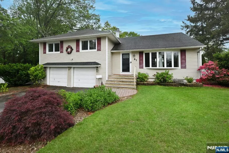 87 Revere AVE, Emerson, NJ 07630