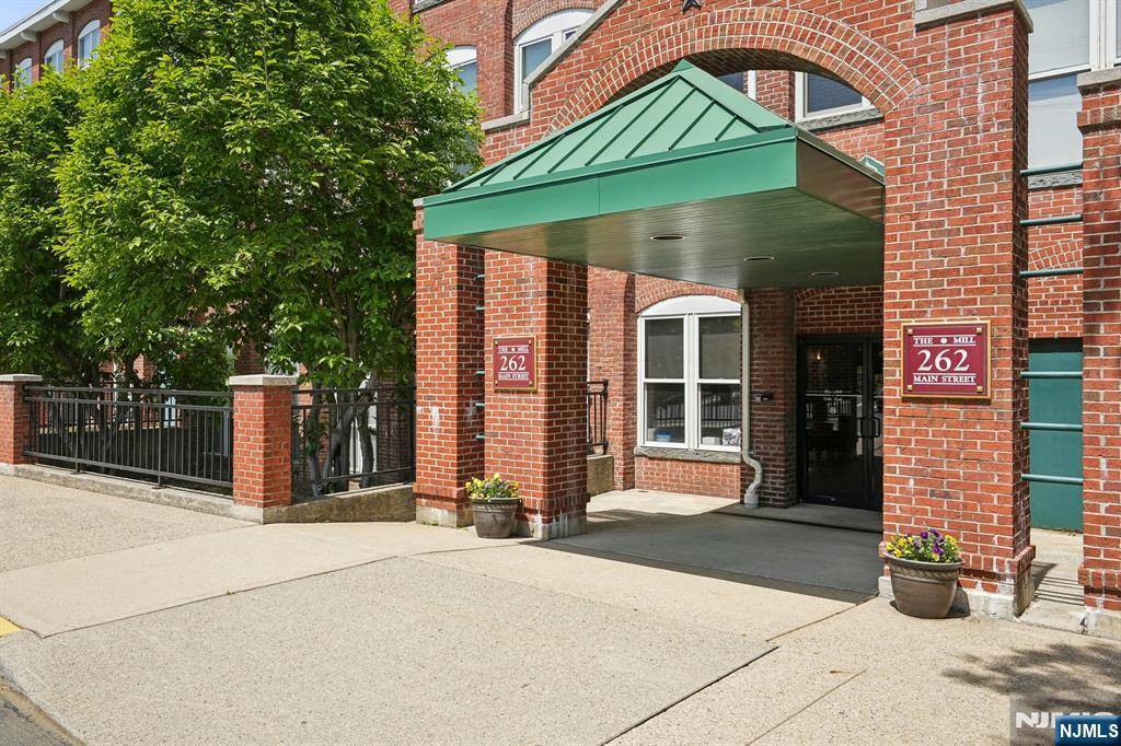 262 Main ST #201, Little Falls, NJ 07424
