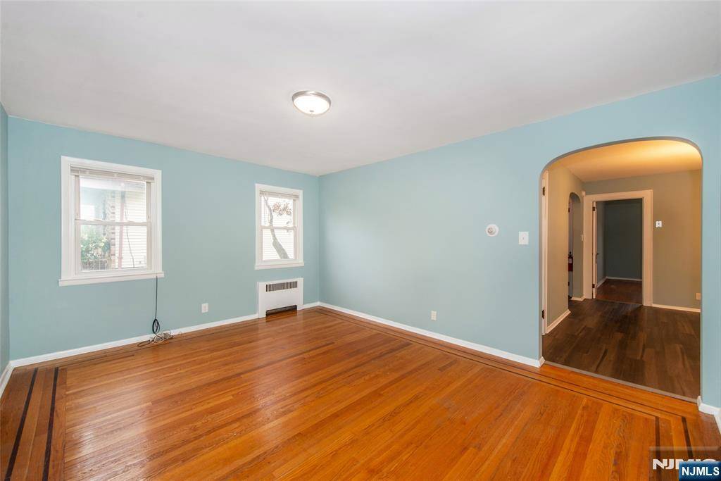 Garfield, NJ 07026,86 Cedar ST #1
