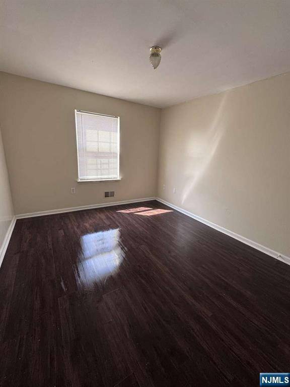 Newark, NJ 07112,367-369 Hawthorne AVE