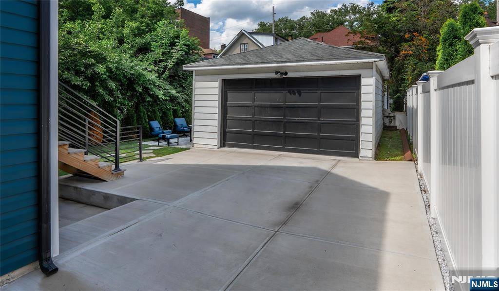 North Bergen, NJ 07047,228 78th ST