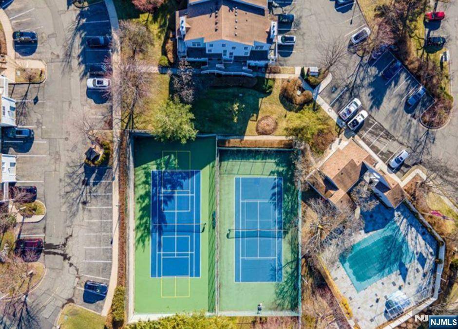 Englewood, NJ 07631,3 Quail CT