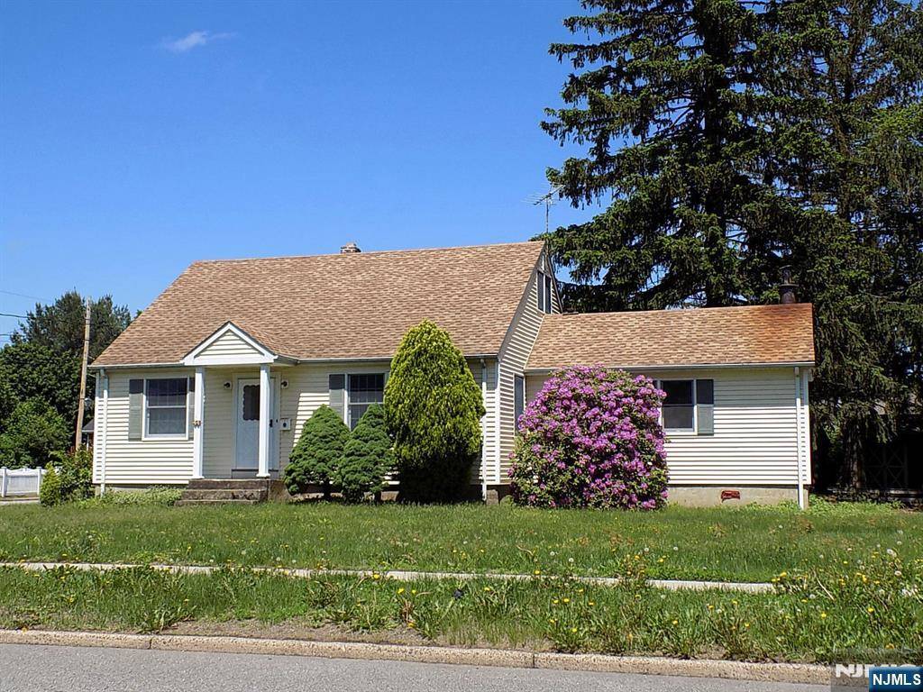 44 Jacksonville RD, Pequannock Township, NJ 07444