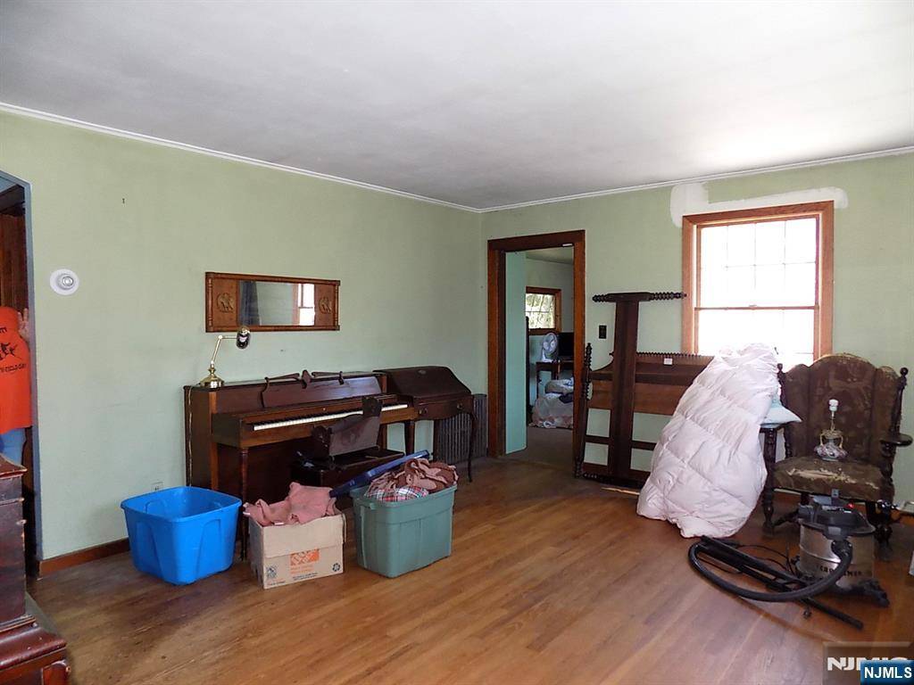 Pequannock Township, NJ 07444,44 Jacksonville RD