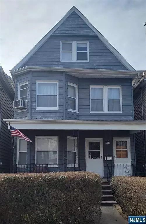 Bayonne, NJ 07002,38 E 35th ST