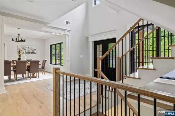 Mahwah, NJ 07430,20 Aronow PL