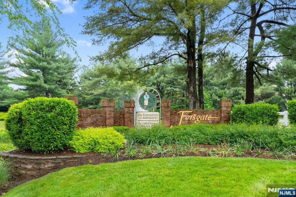 87 Fairway BLVD, Monroe, NJ 08831