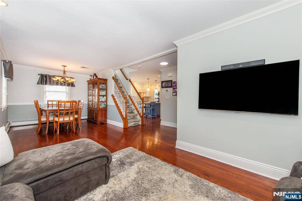 Elmwood Park, NJ 07407,79 Palsa AVE