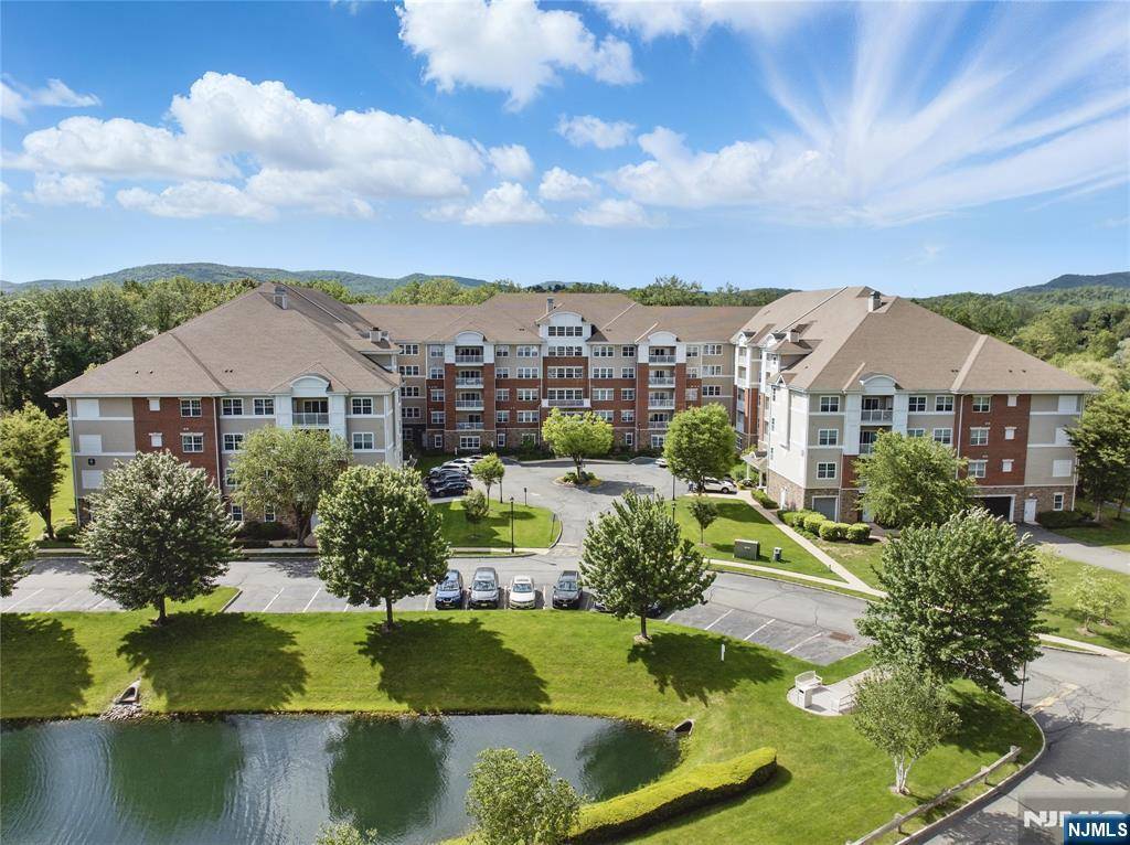 4413 Warrens WAY #413, Wanaque, NJ 07465