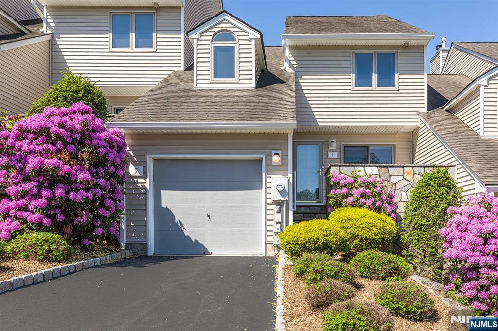 5 Knutsen DR #191, West Orange, NJ 07052
