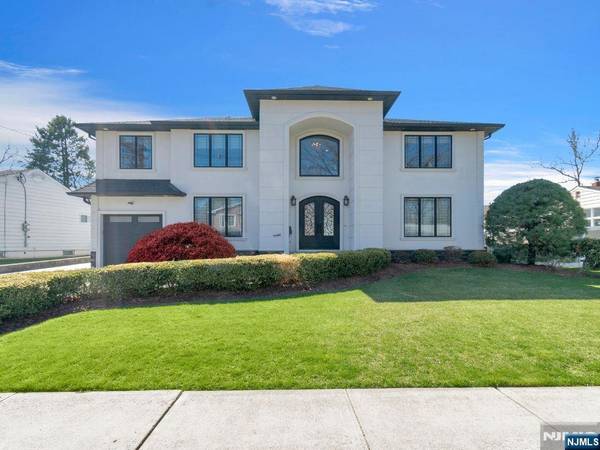 183 Oak AVE, River Edge, NJ 07661