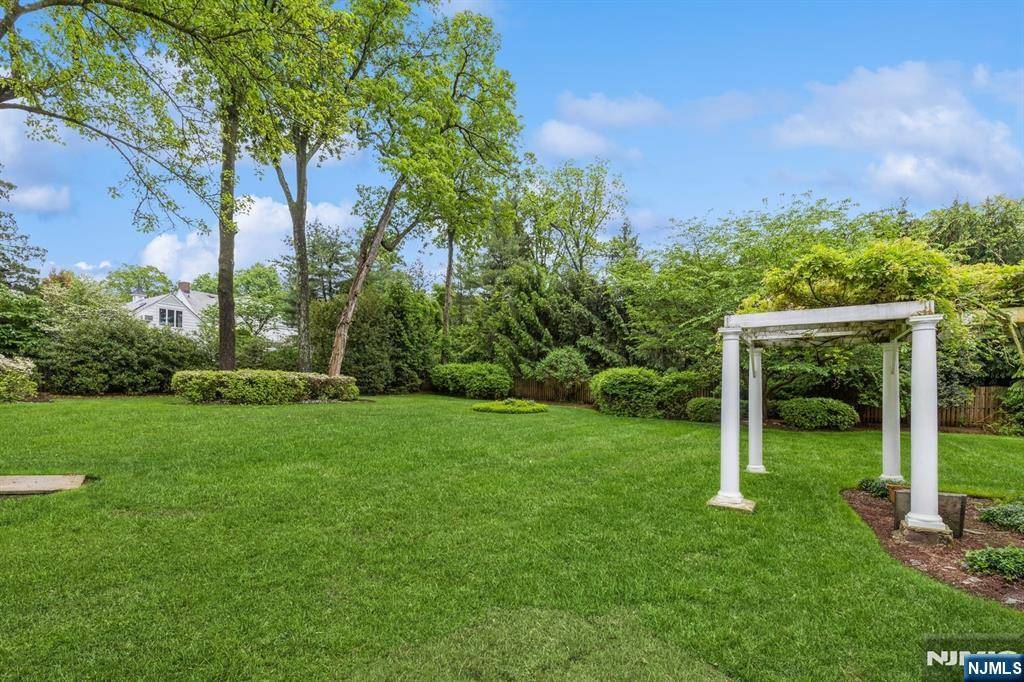 Essex Fells, NJ 07021,95 Gordon RD