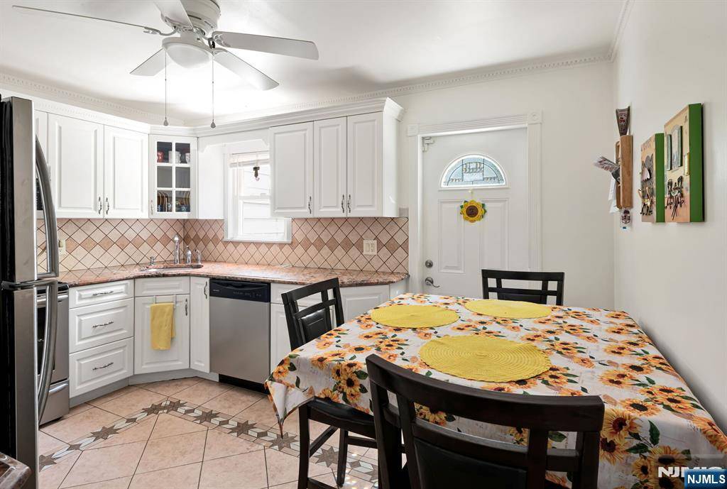 Haledon, NJ 07508,139 Cliff ST
