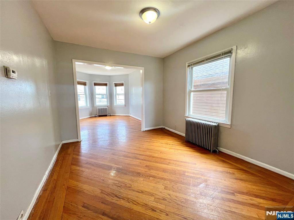 Kearny, NJ 07032,112 Tappan ST #2
