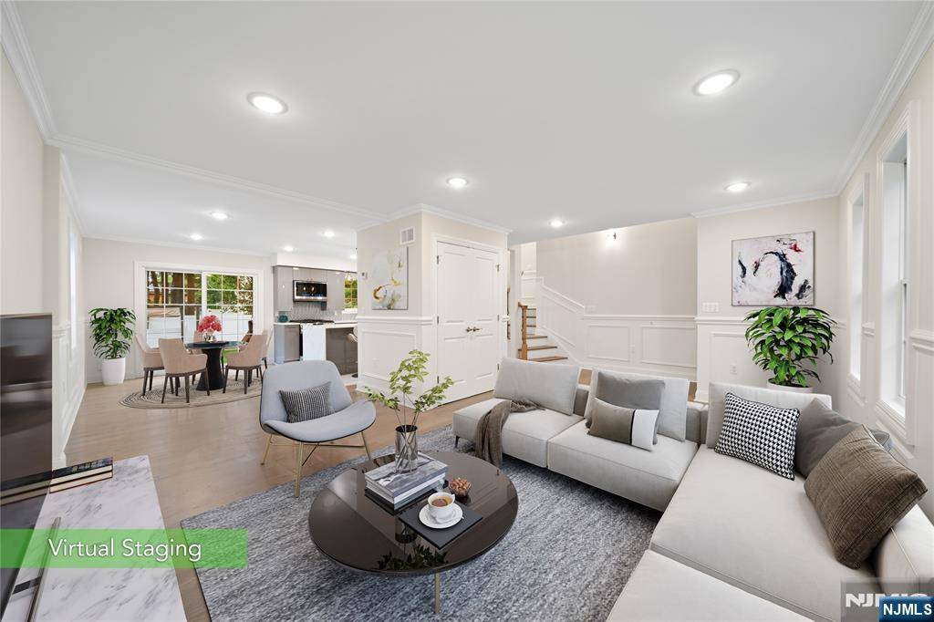 River Edge, NJ 07661,16 Coles CT