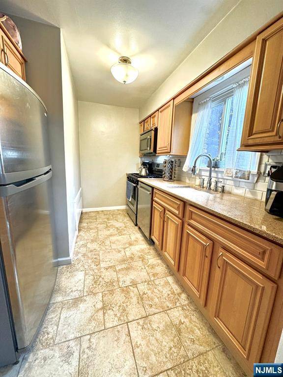 Verona, NJ 07044,9 Wedgewood DR #94
