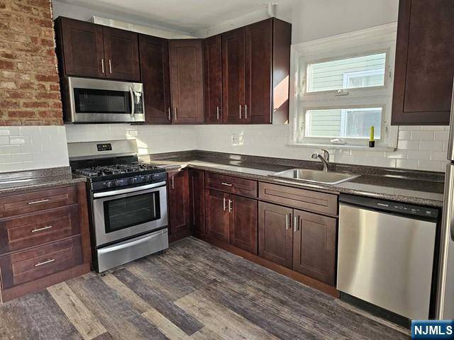 271 Davis AVE #2, Kearny, NJ 07032