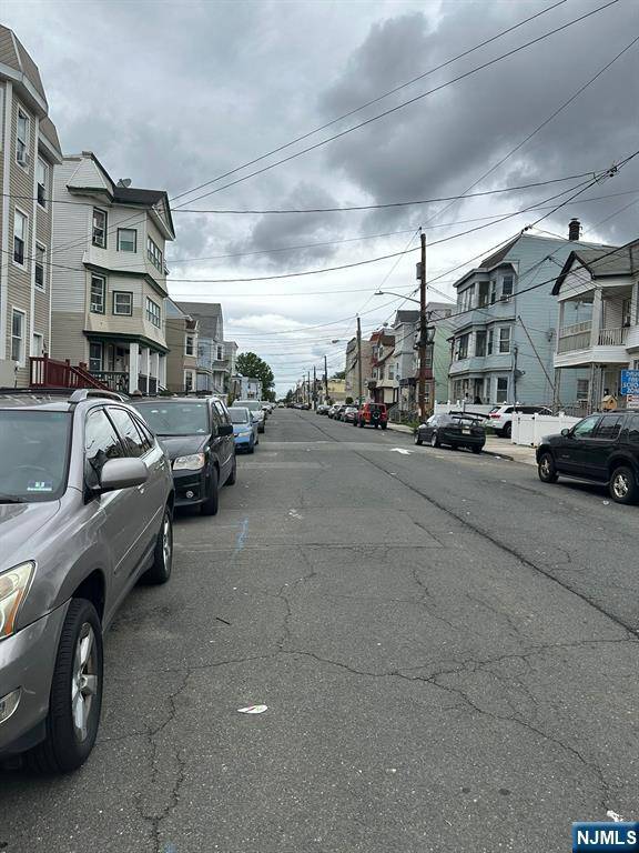 Irvington, NJ 07111,249 21st ST
