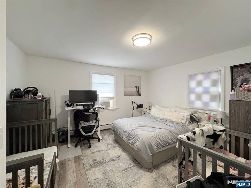 16 E Madison AVE #W, Dumont, NJ 07628