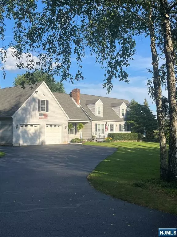 Sussex, NJ 07461,127 Layton RD